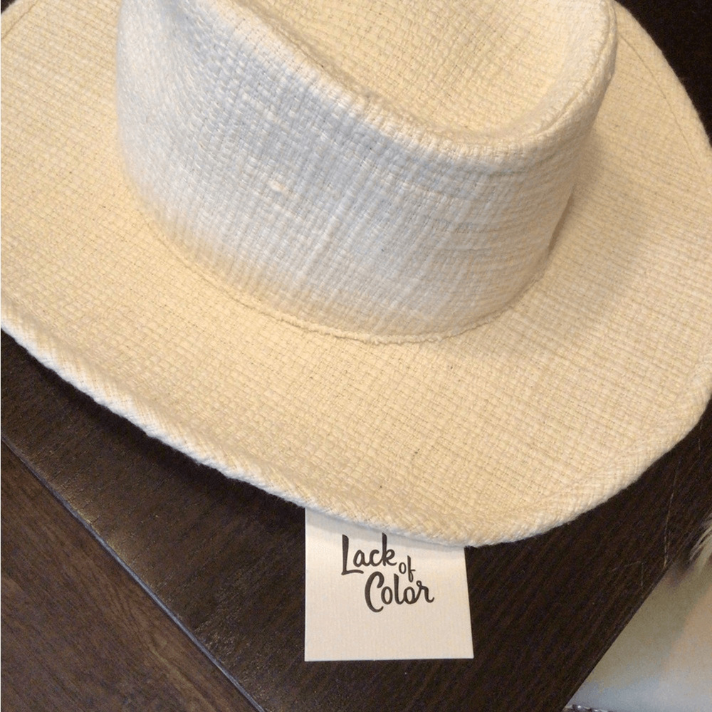 NEW ! Rare Textured Lack of Color cream cowgirl - Picture 2 of 4